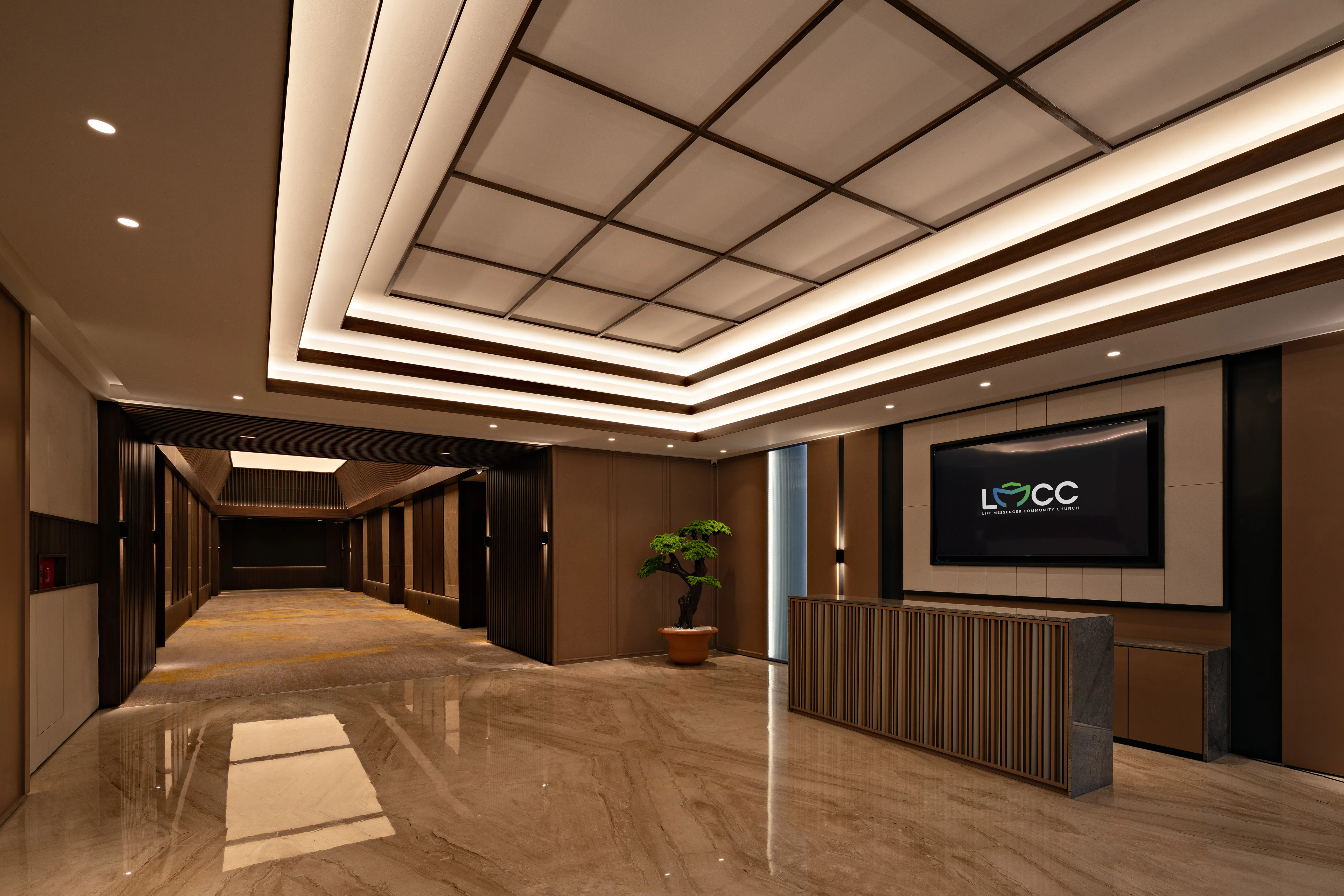 LMCC SUPERMALL KARAWACI