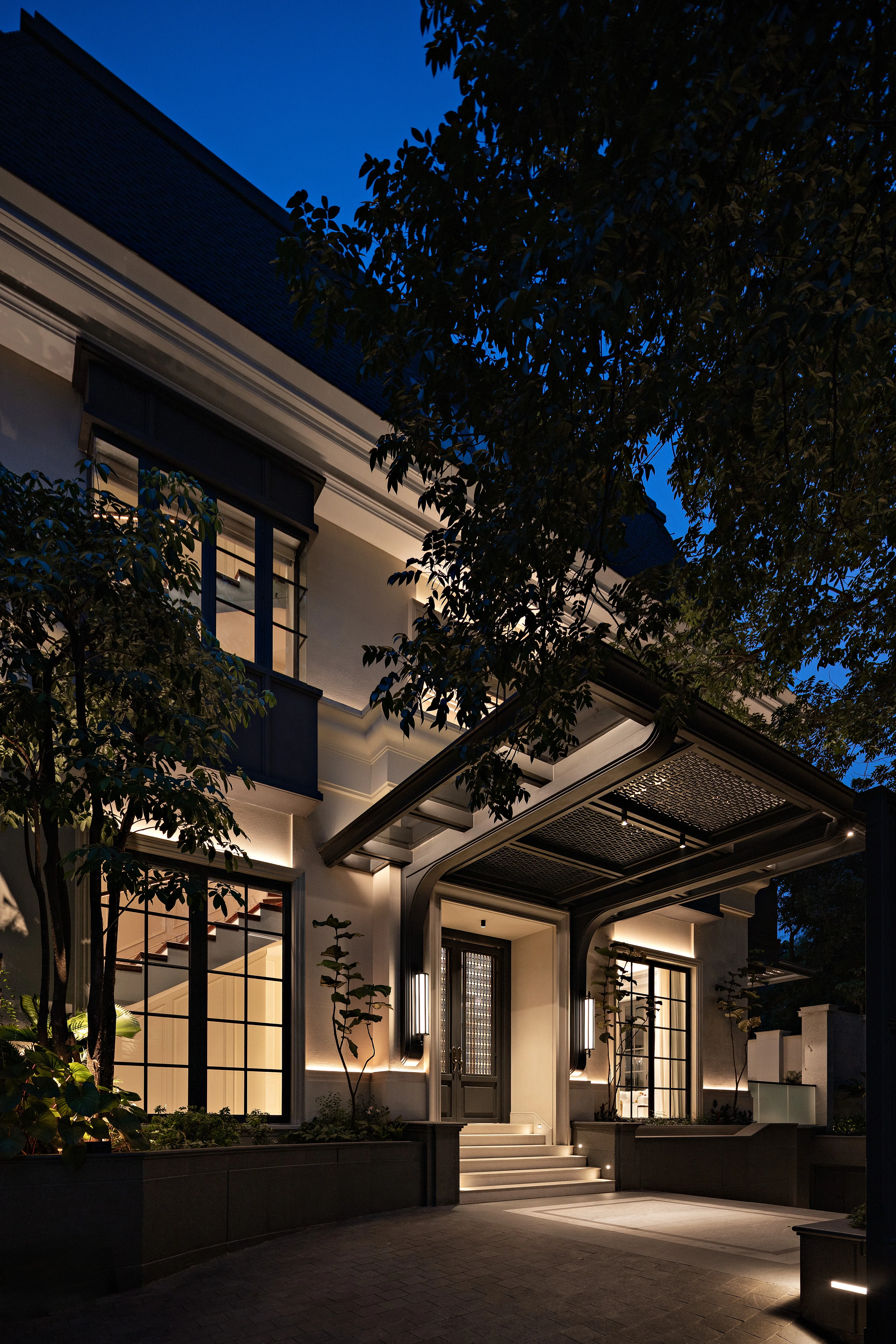 RESIDENCE AT DHARMAWANGSA